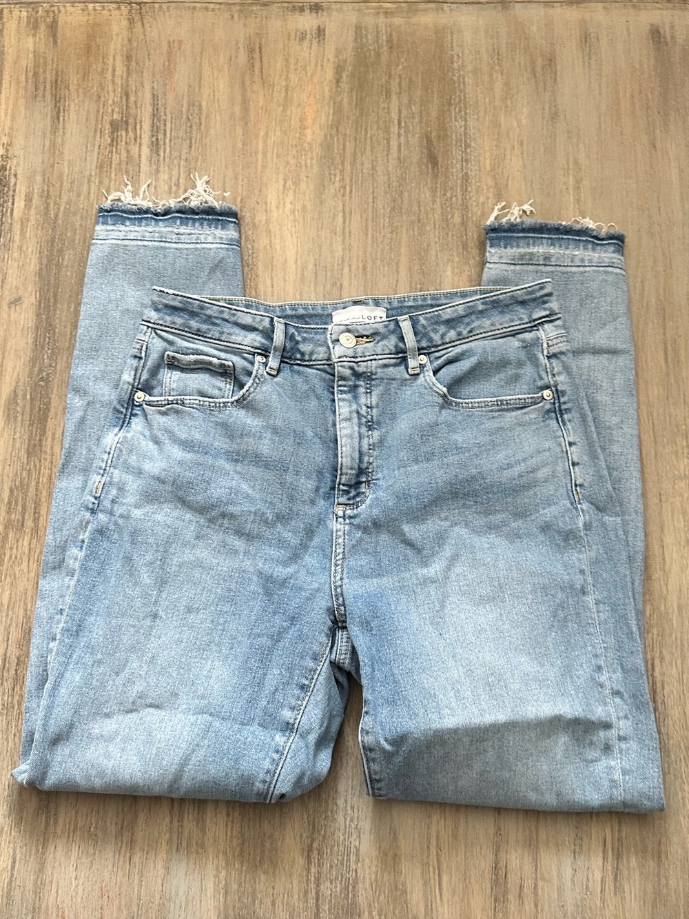 LOFT Women’s Light Wash Skinny Jeans with Raw Hem